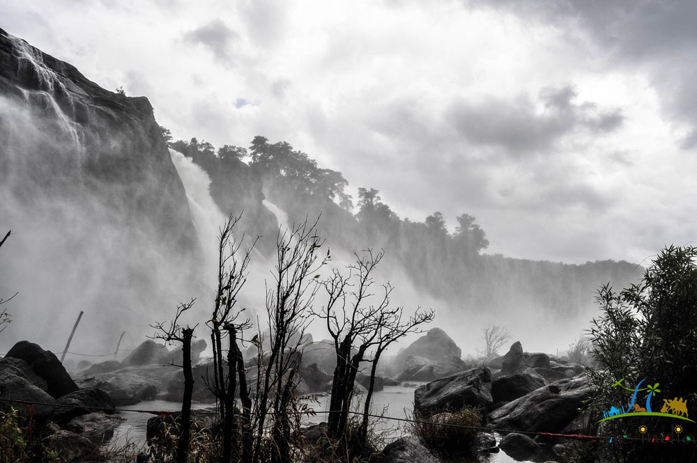 Athirapally waterfall fog