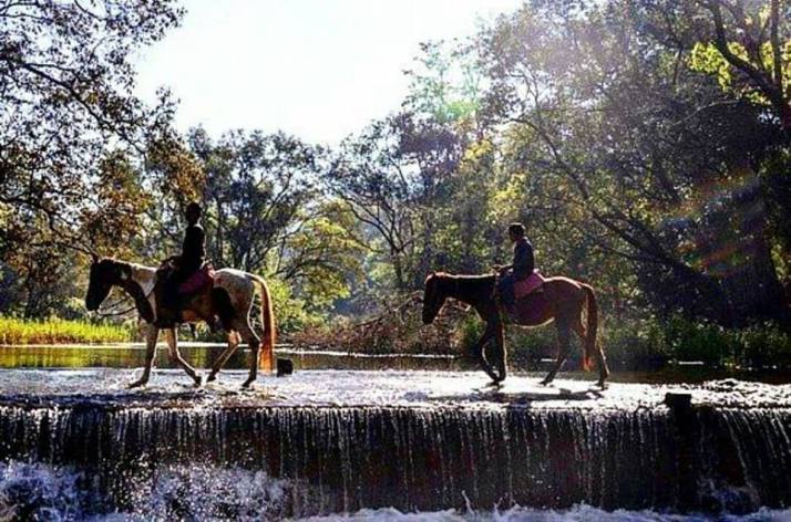 Crossing of harnav river in polo