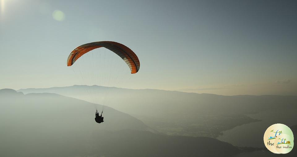 Paragliding